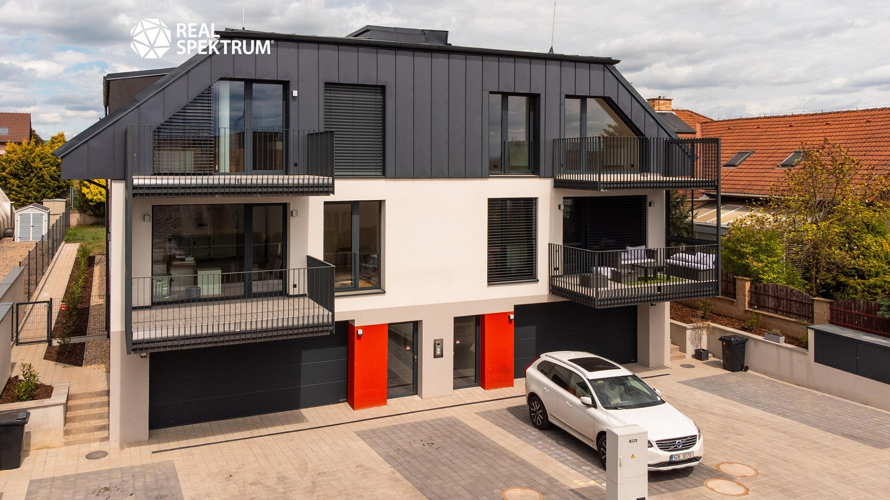 Prodej bytu 4+kk 105 m² – fotografie 3