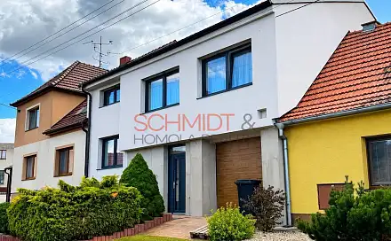 Prodej domu 199 m² s pozemkem 674 m²