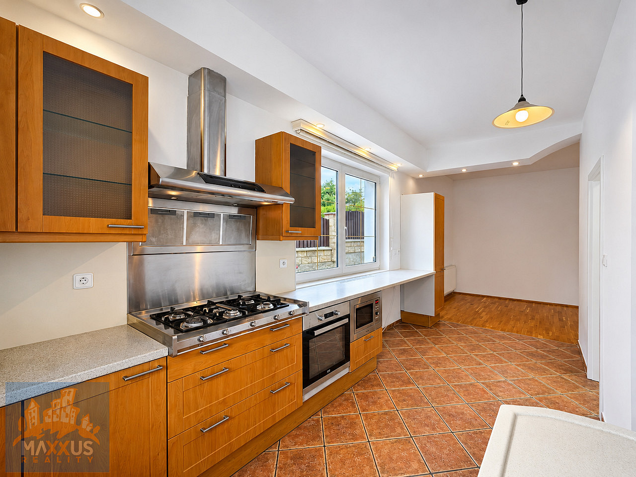 Pronájem bytu 2+kk 48 m² – fotografie 3