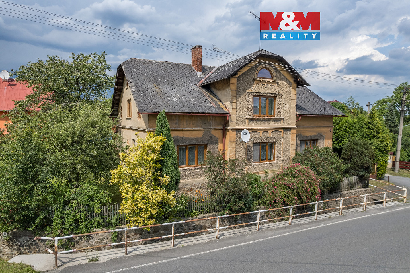 Prodej domu 266 m² s pozemkem 870 m²
