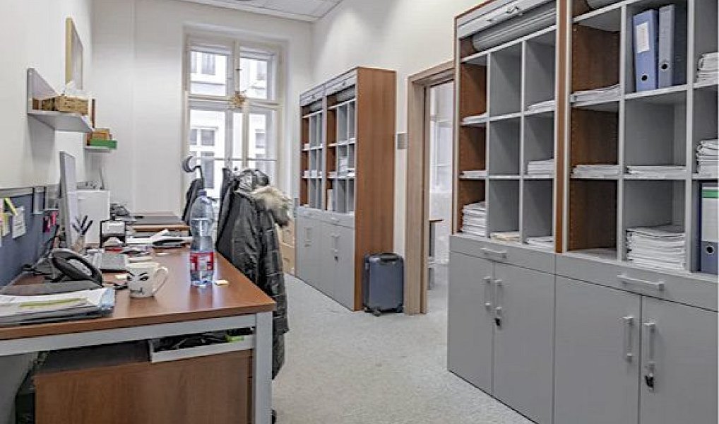 Pronájem kanceláře 300 m², Praha – náhled fotky 4