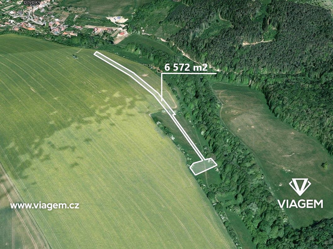 Prodej pole 822 m²