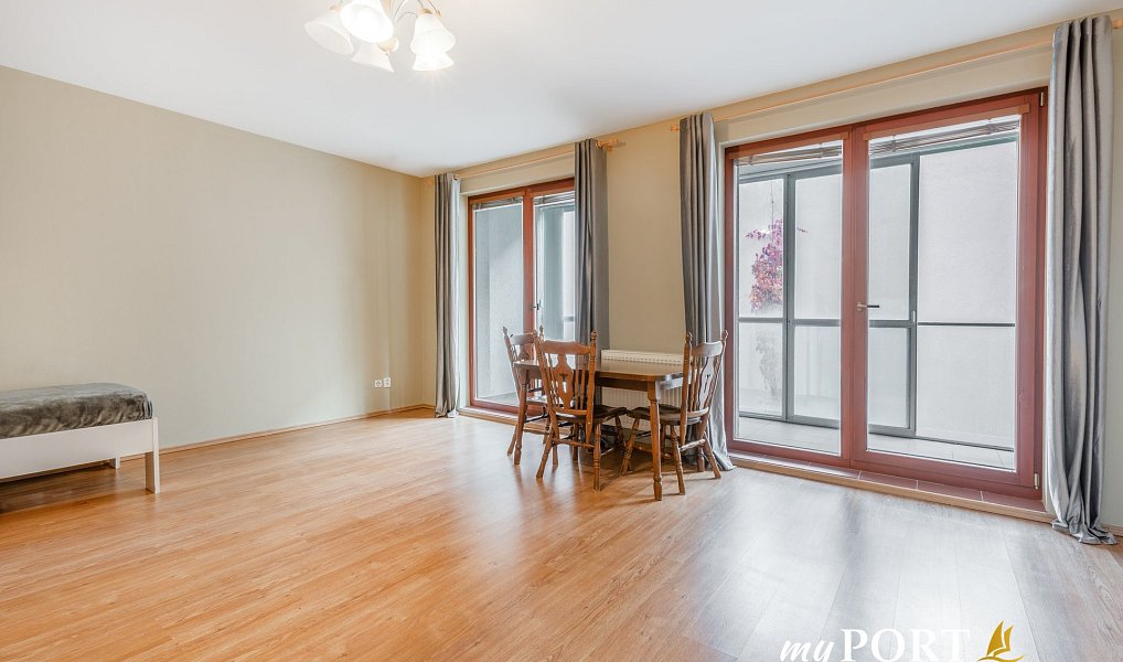 Pronájem bytu 1+kk 40 m², Plzeň – náhled fotky 3