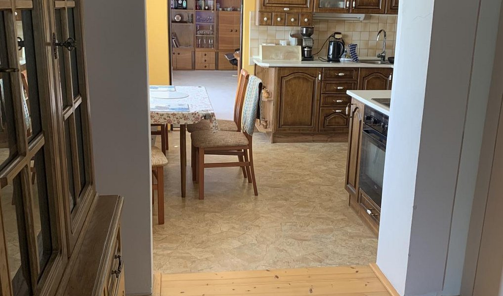 Prodej domu 200 m² s pozemkem 1 097 m², Velké Heraltice – náhled fotky 33