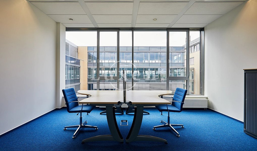 Pronájem kanceláře 166 m², Praha – náhled fotky 4