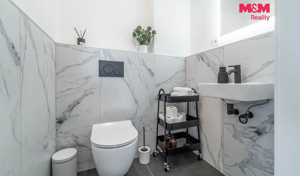 Prodej bytu 4+kk 147 m², Rokycany – náhled fotky 13