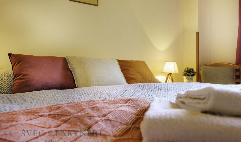 Prodej ubytovacího objektu 2 041 m², Rodvínov – náhled fotky 26