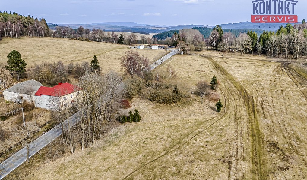 Prodej stavebního pozemku 1 821 m², Horní Planá – náhled fotky 12