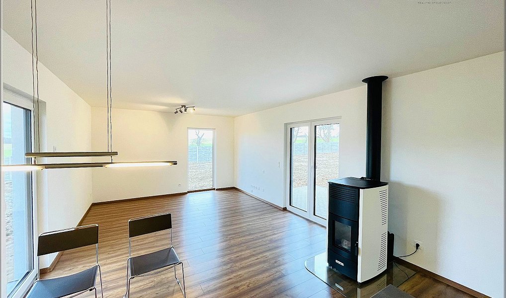 Prodej domu 106 m² s pozemkem 807 m², Řehenice – náhled fotky 16