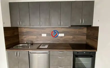 Pronájem bytu 1+kk 38 m²