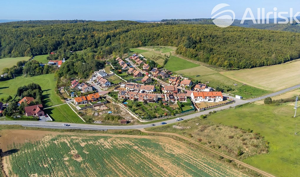 Prodej domu 210 m² s pozemkem 832 m², Březina – náhled fotky 12