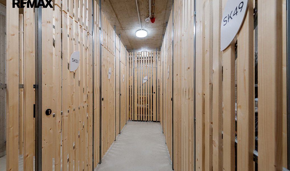 Prodej bytu 2+kk 60 m², Praha – náhled fotky 30