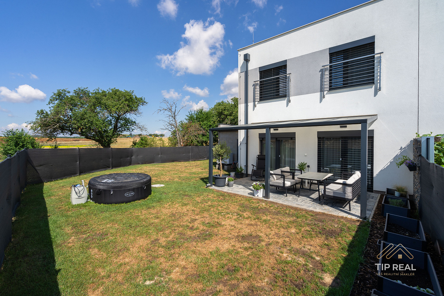 Prodej domu 117 m² s pozemkem 367 m² — photo 2