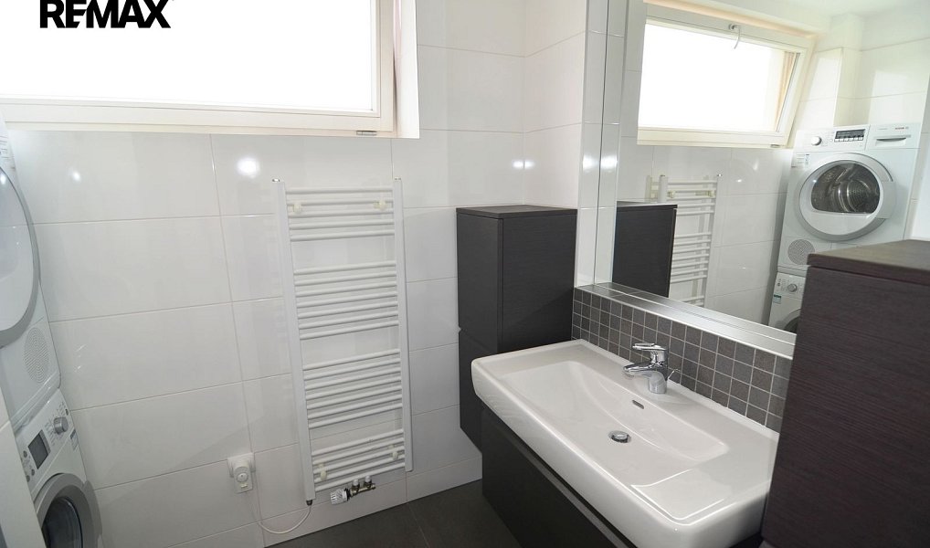 Pronájem bytu 2+kk 68 m², Praha – náhled fotky 17