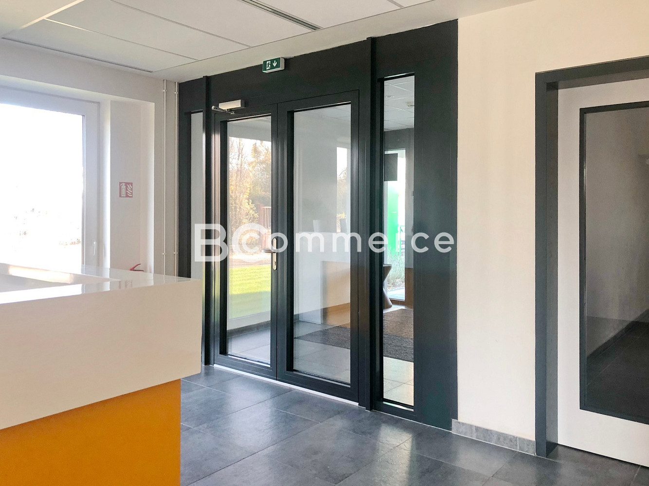 Pronájem kanceláře 21 m² – fotografie 5