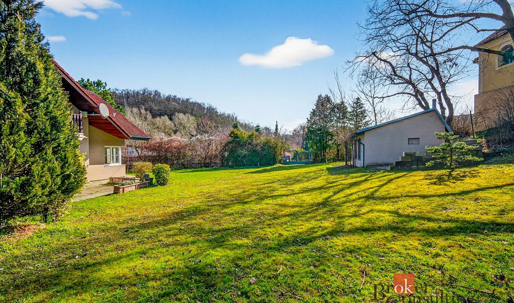 Prodej domu 258 m² s pozemkem 1 347 m², Praha – náhled fotky 36