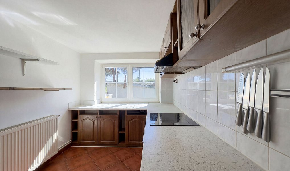 Prodej domu 130 m² s pozemkem 747 m², Místo – náhled fotky 3