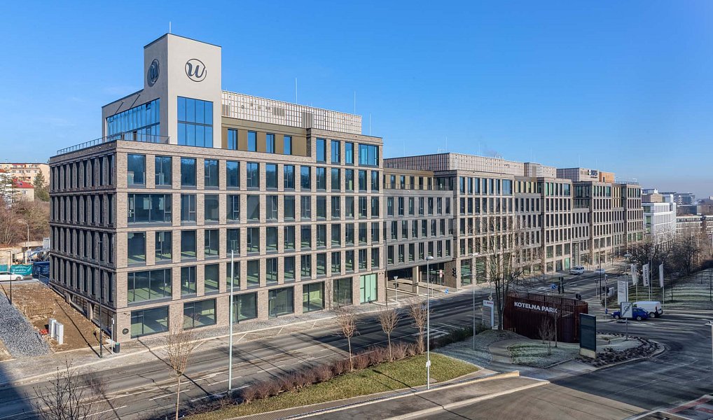 Pronájem kanceláře 1 290 m², Praha – náhled fotky 2