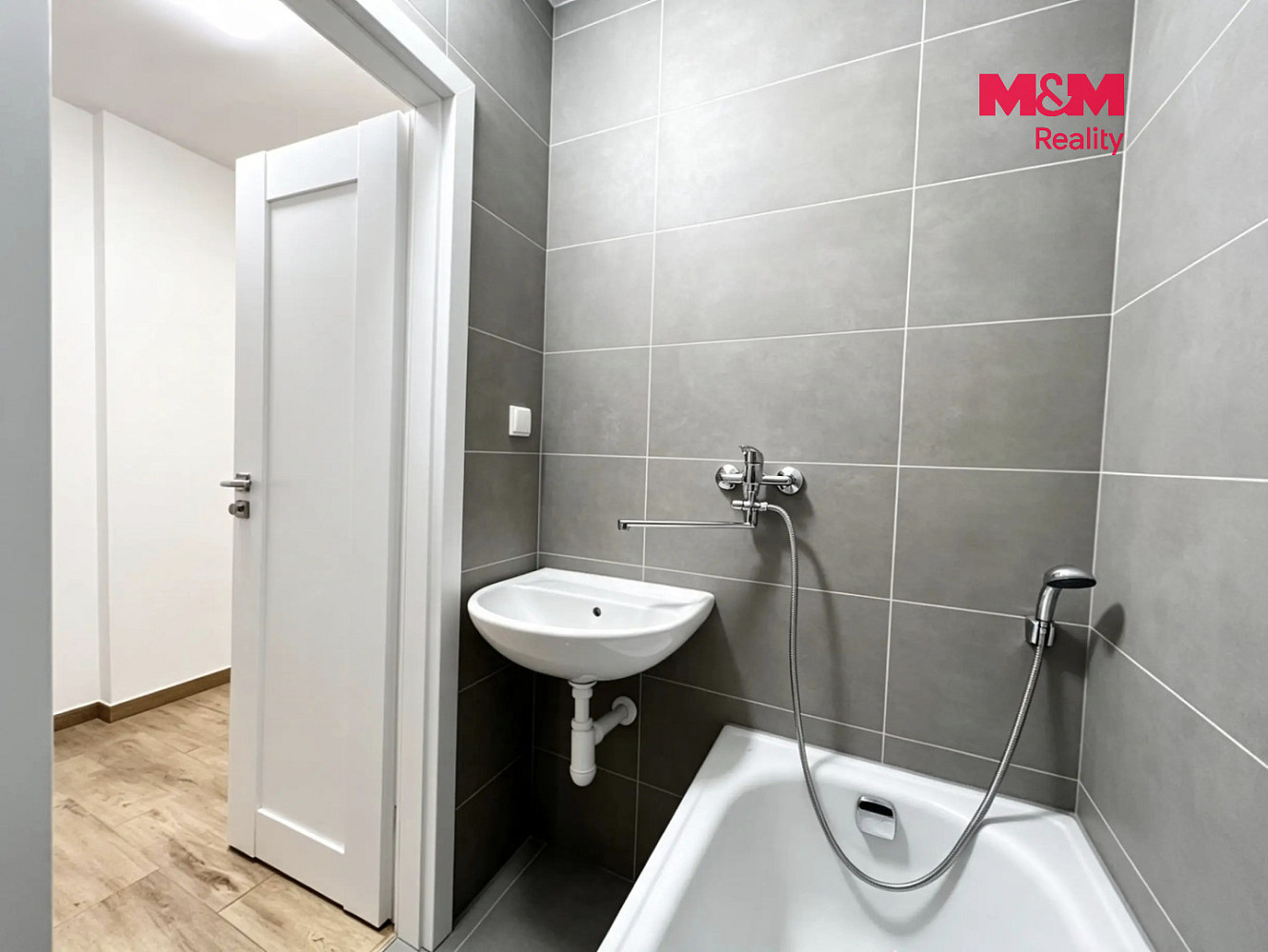 Prodej bytu 3+1 56 m² – fotografie 3