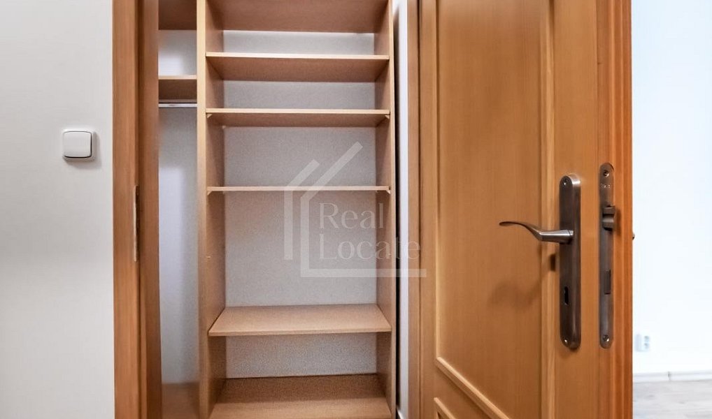 Pronájem bytu 1+kk 37 m², Praha – náhled fotky 6