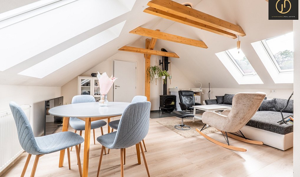 Prodej domu 203 m² s pozemkem 1 153 m², Hředle – náhled fotky 2