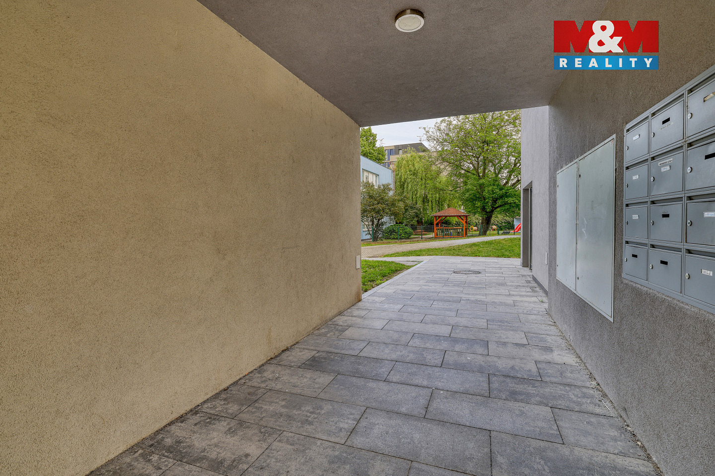 Prodej bytu 1+kk 25 m² — photo 3