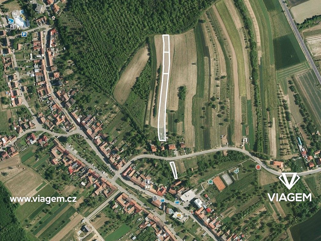 Prodej pole 1 031 m²