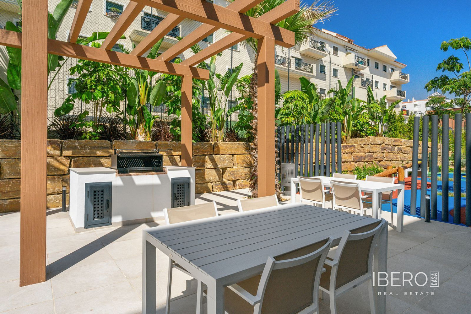 Piso 3+kk – Estepona, Barriada Islas Canarias - Vista 3