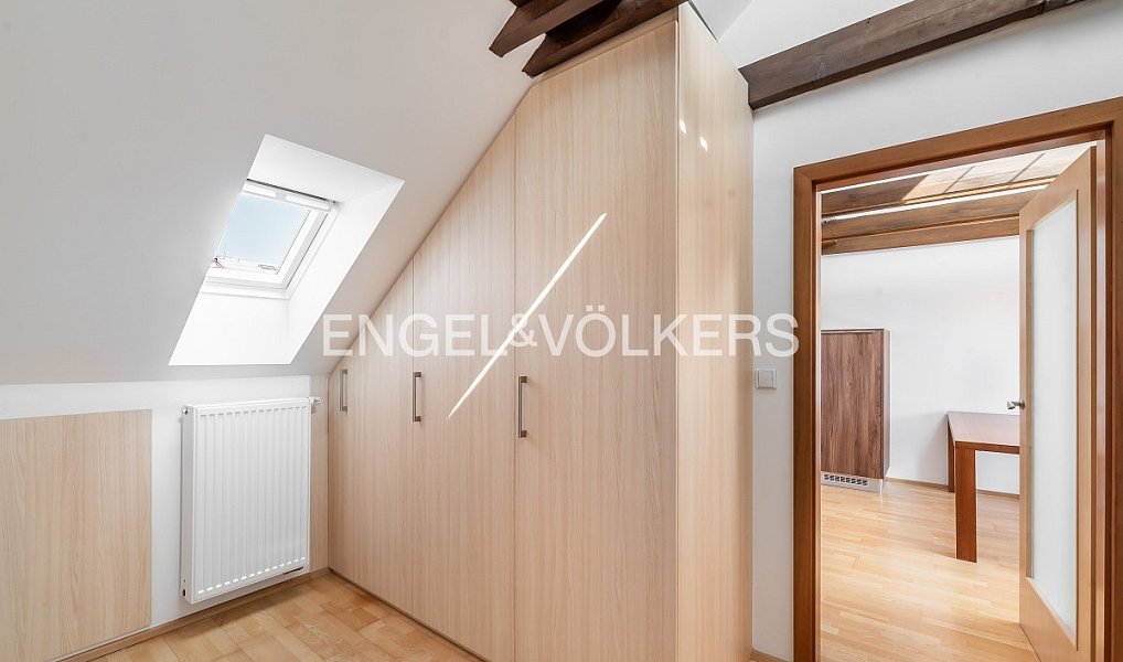 Pronájem bytu 3+kk 86 m², Praha – náhled fotky 7