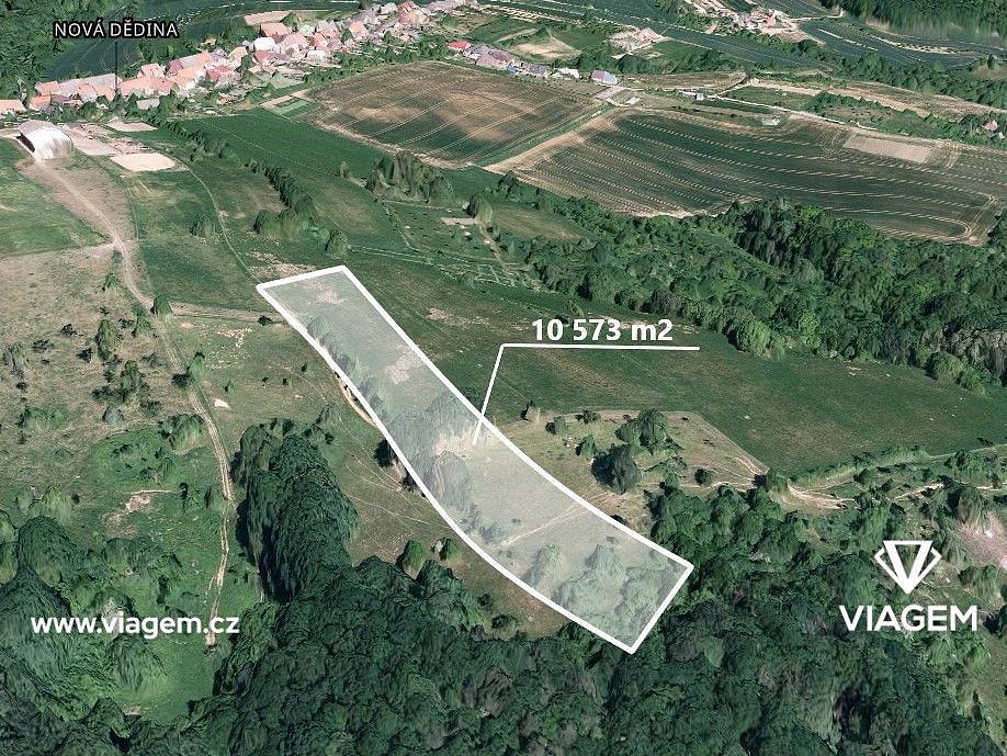 Prodej pole 1 321 m²