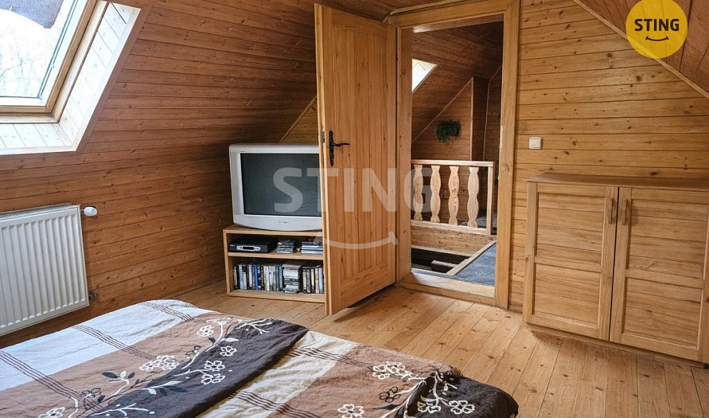 Prodej domu 210 m² s pozemkem 1 778 m², Kladky – náhled fotky 7