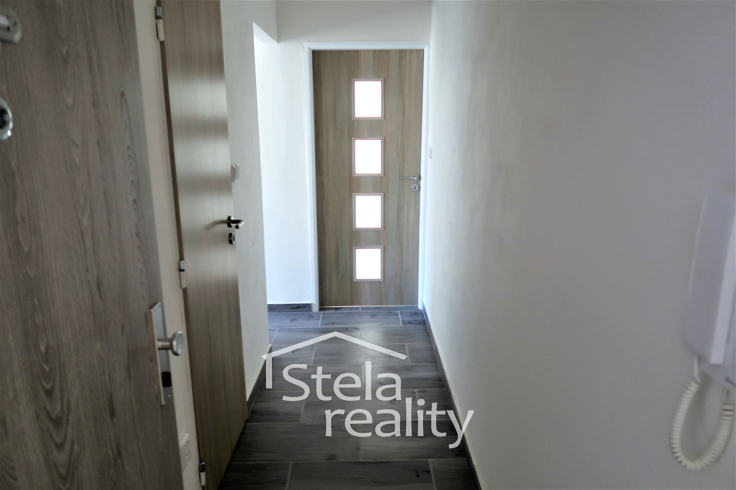 Pronájem bytu 2+1 55 m² – fotografie 5
