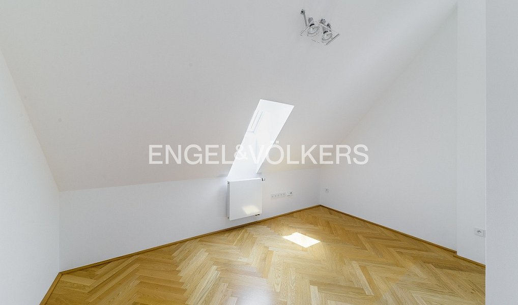 Pronájem bytu 4+kk 168 m², Praha – náhled fotky 5