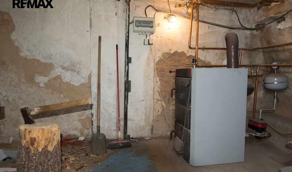 Prodej domu 250 m² s pozemkem 978 m², Stachy – náhled fotky 19