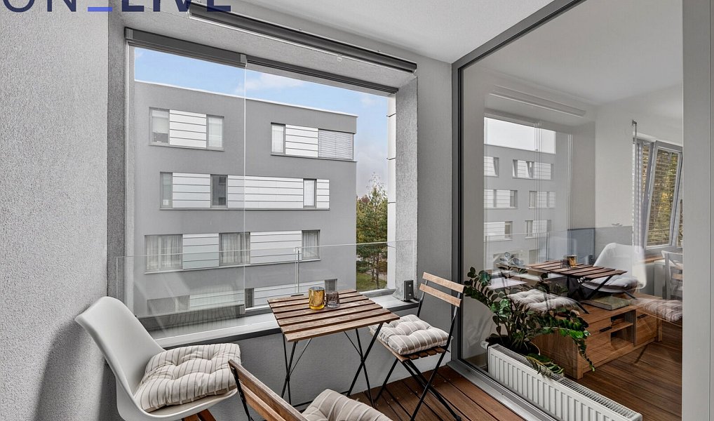 Prodej bytu 2+kk 80 m², Praha – náhled fotky 2