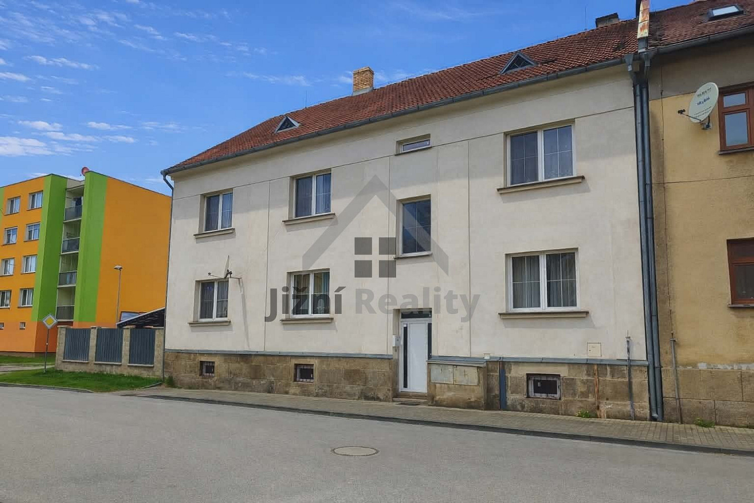 Prodej domu 450 m² s pozemkem 648 m² – fotografie 3