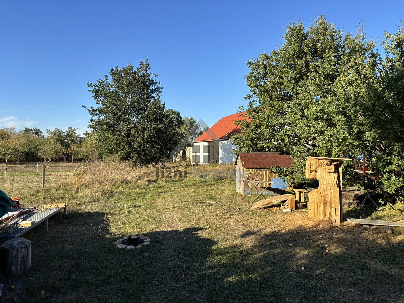 Prodej stavebního pozemku 1 076 m² – fotografie 4