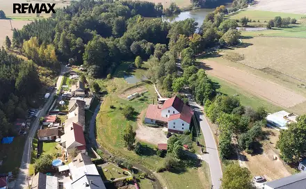 Prodej domu 770 m² s pozemkem 9 150 m², Kundratice, okres Žďár nad Sázavou