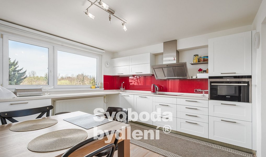 Prodej domu 222 m² s pozemkem 344 m², Praha – náhled fotky 8
