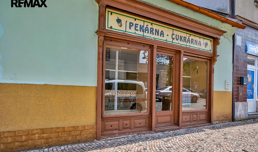 Prodej domu 168 m² s pozemkem 431 m², Pečky – náhled fotky 2