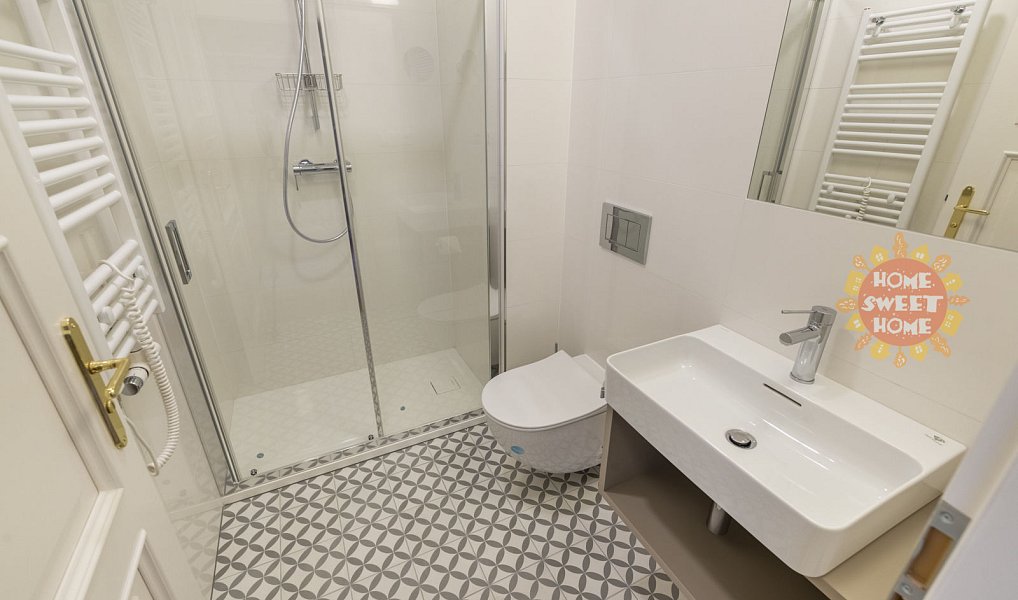 Pronájem bytu 1+kk 33 m², Praha – náhled fotky 4