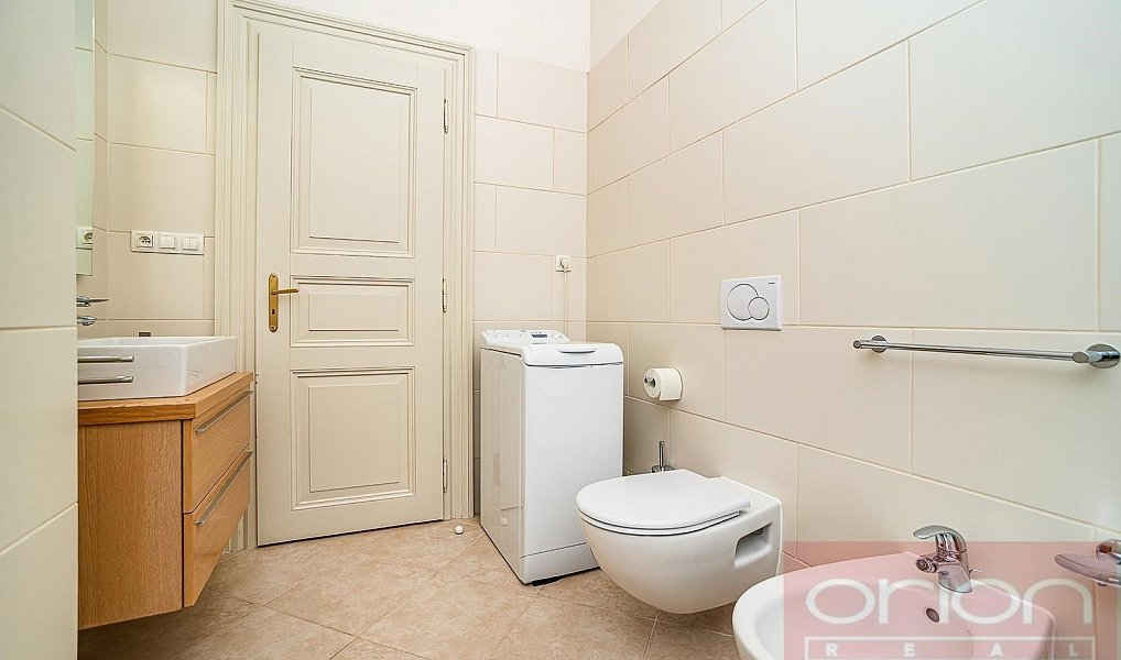 Pronájem bytu 1+kk 41 m², Praha – náhled fotky 6