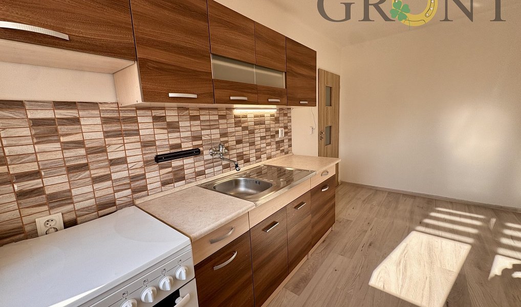 Prodej bytu 2+1 65 m², Karviná – náhled fotky 3
