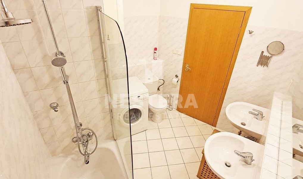 Pronájem bytu 3+1 100 m², Praha – náhled fotky 8