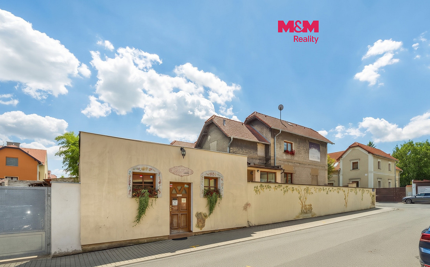 Prodej obchodních prostor 163 m²