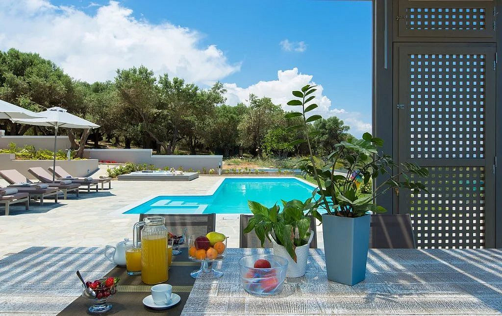 Prodej vily 300 m² s pozemkem 3 200 m² — photo 4