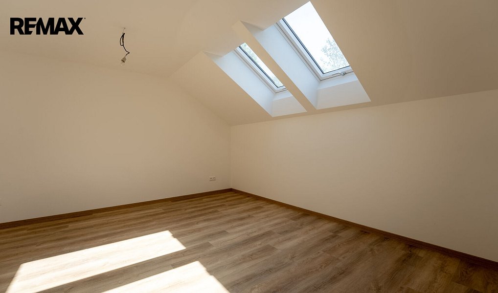 Prodej domu 81 m² s pozemkem 168 m², Břeclav – náhled fotky 33