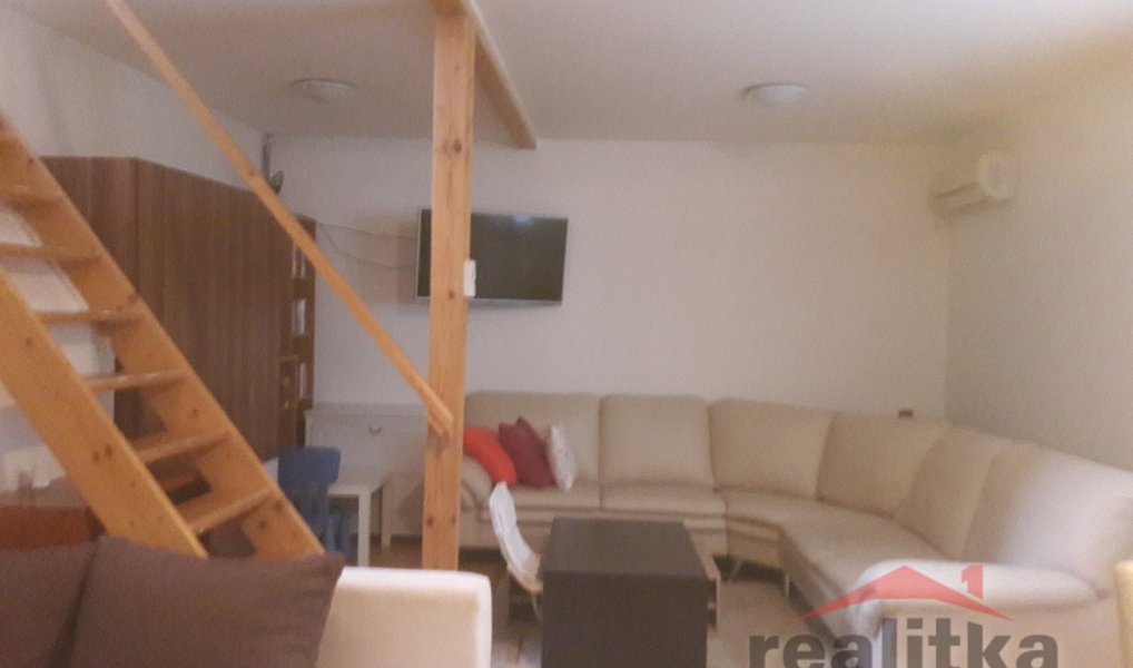 Pronájem bytu 3+kk 74 m², Horní Benešov – náhled fotky 2
