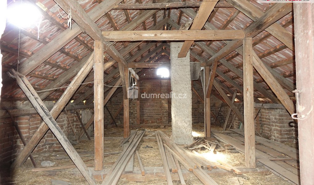 Prodej domu 100 m² s pozemkem 1 765 m², Bernartice – náhled fotky 7