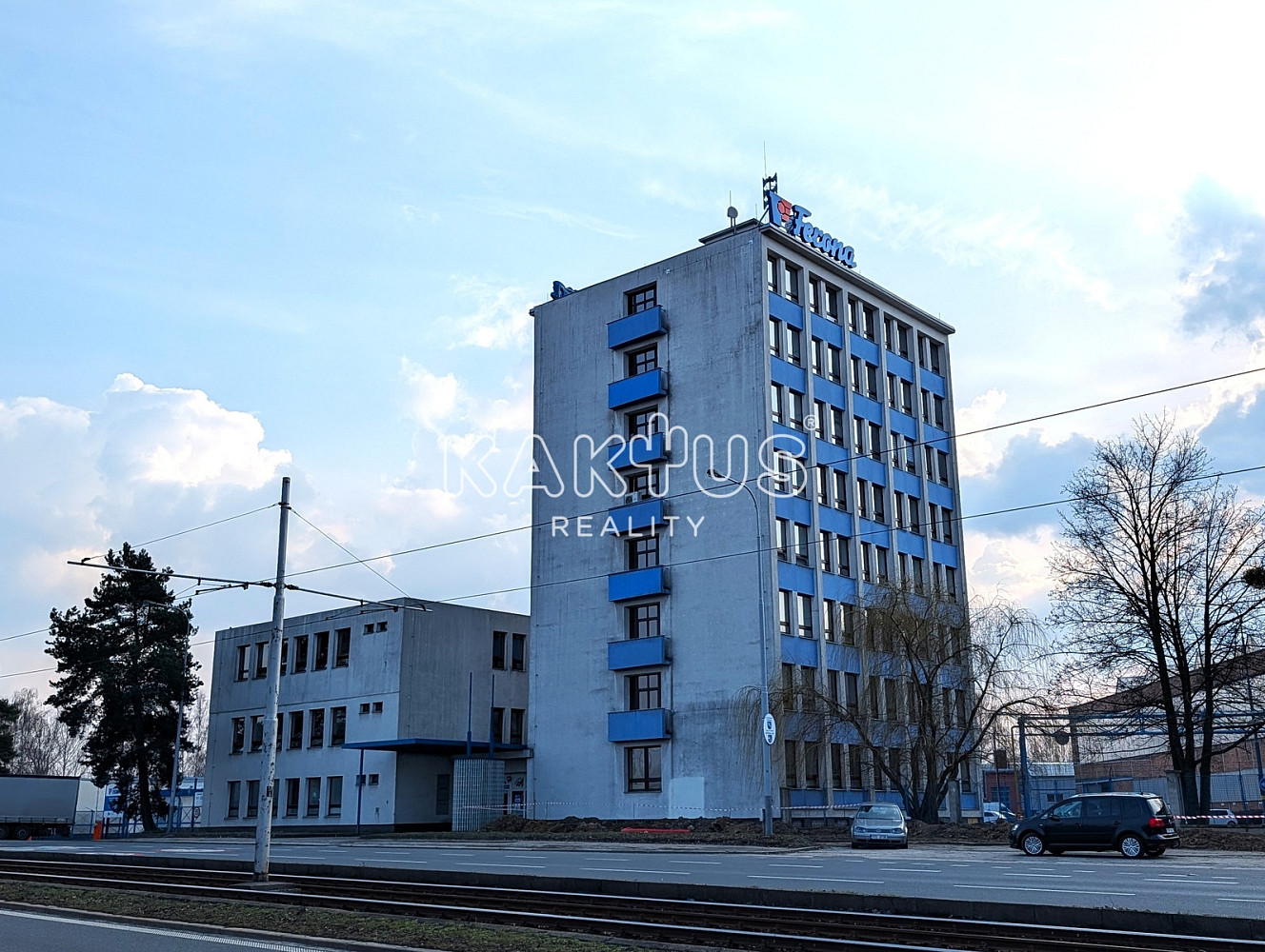 Pronájem kanceláře 19 m² — photo 3